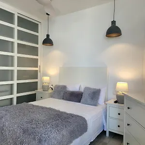 https://beach-apartment-benalmadena-costa.hotelsinnerja.org